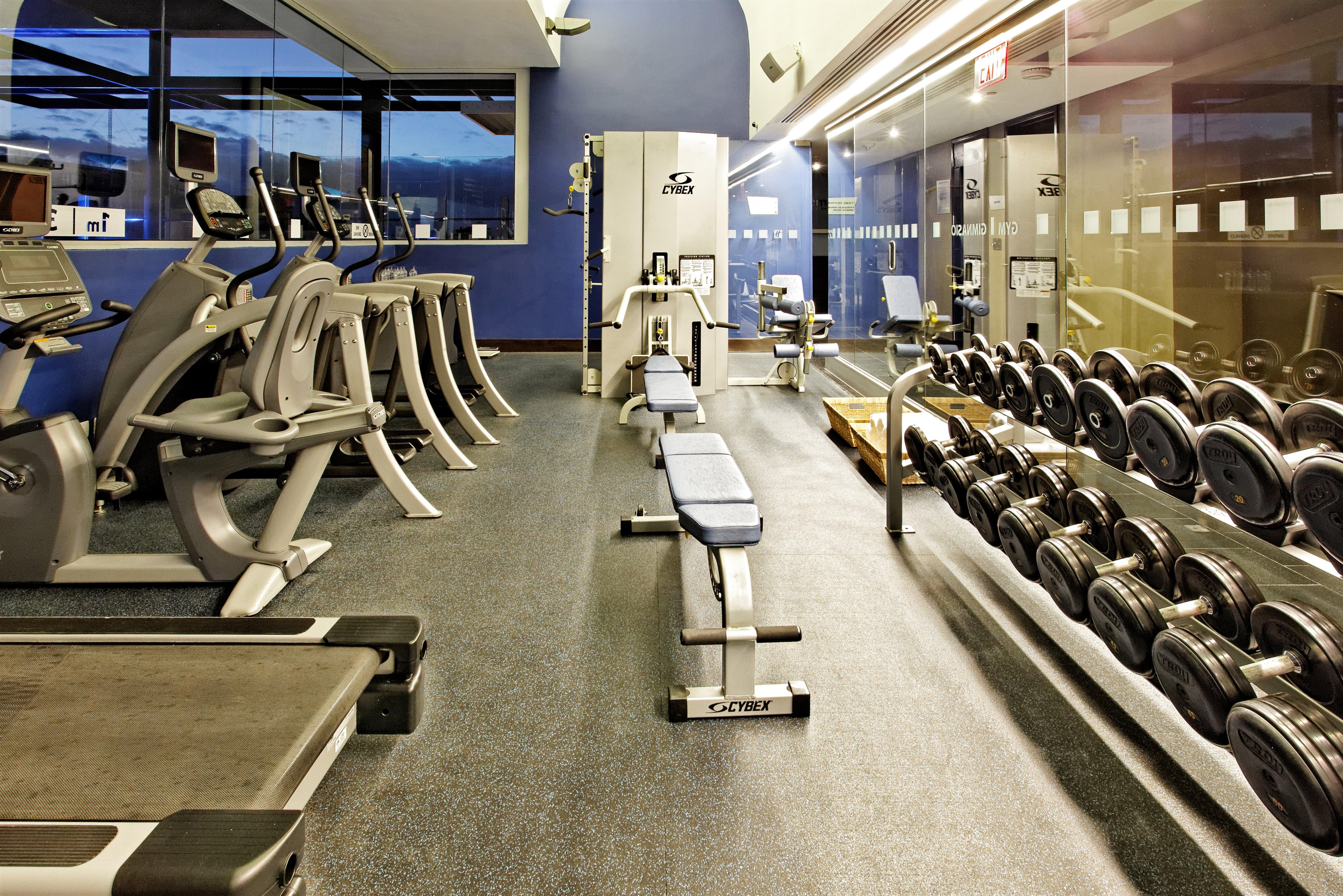 Holiday Inn Santo Domingo By Ihg Einrichtungen foto The gym at the 2012 Olympic Village